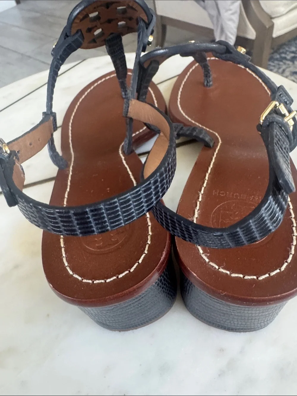 Tory Burch Navy Blue Leather Logo Thong Sandals with Brown Footbed
